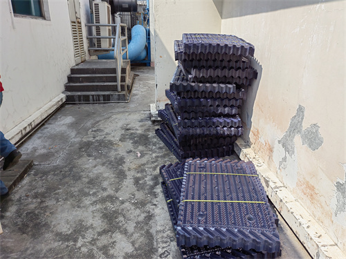 冷卻塔噪聲大有什么降噪方法,空調(diào)冷卻塔噪聲行業(yè)標(biāo)準(zhǔn)